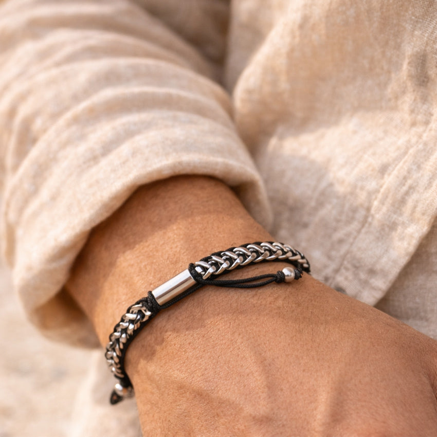 Stainless steel curb chain with black cord